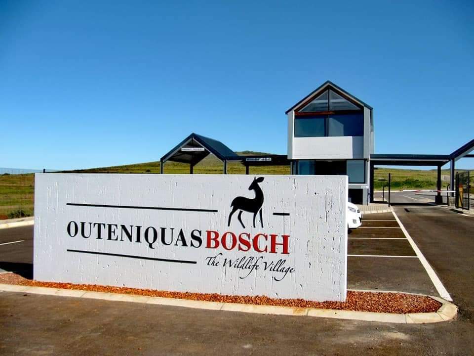 3 Bedroom Property for Sale in Outeniquasbosch Western Cape